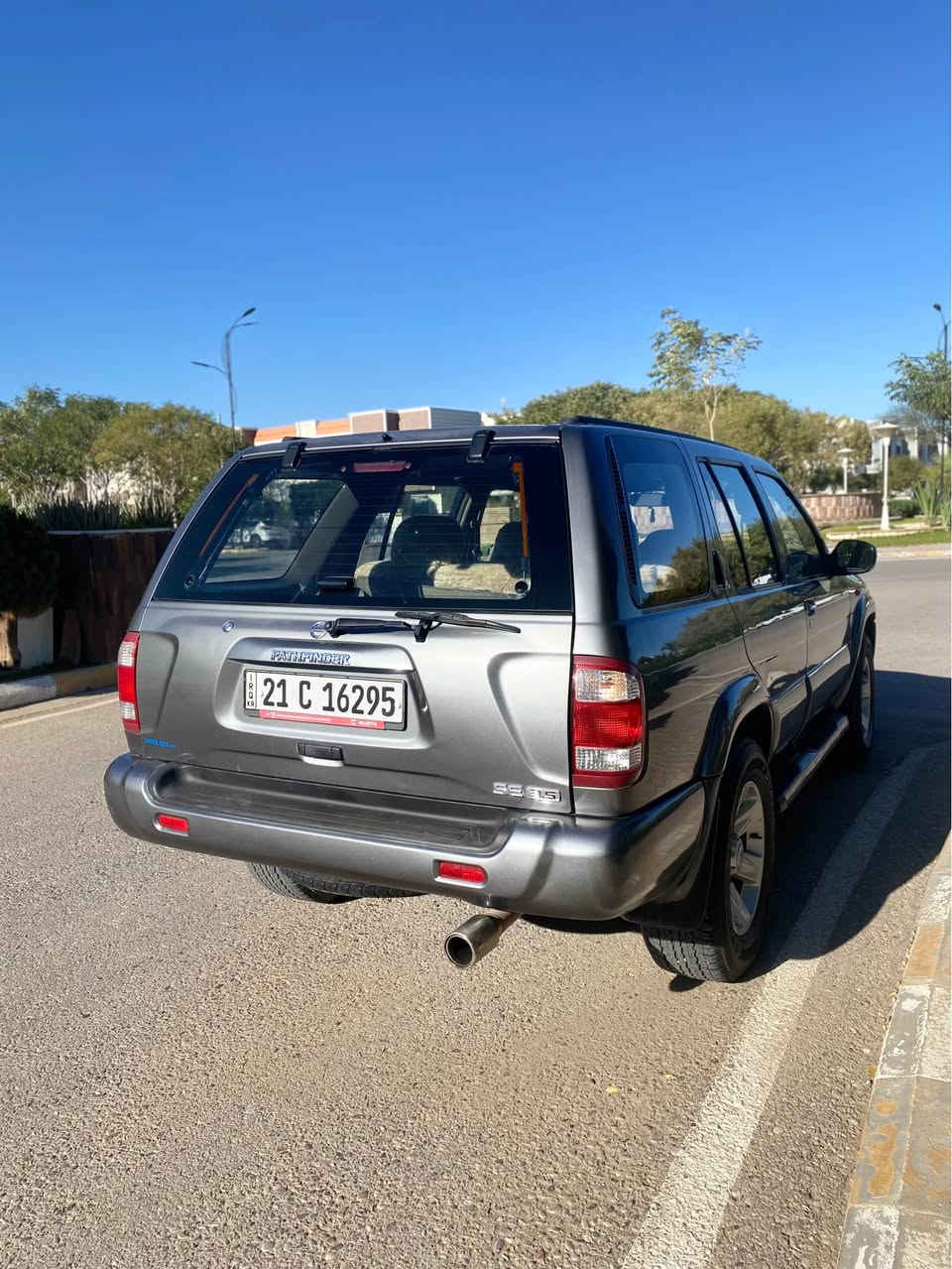 بسم الله الرحمن الرحيم 
نيسان باثفندر ٢٠٠٥ خليجي 
داخل اصفر 
شاشة زينون 
اربع تايرات جدد
سنوية رقم هزة كلة جديد 
سيارة برغي مناقصهة 
بدون ظربة بدون صبغ فقط بونيد مبدل 
گير و محرك بشرط 
سيارة خير من اللة 
بلحقيقة احلى من الصور 
تحويل ثاني يوم 
سعرة ٩٦ وبي مجال قليل 
***********📞 خناقين, ديالى
