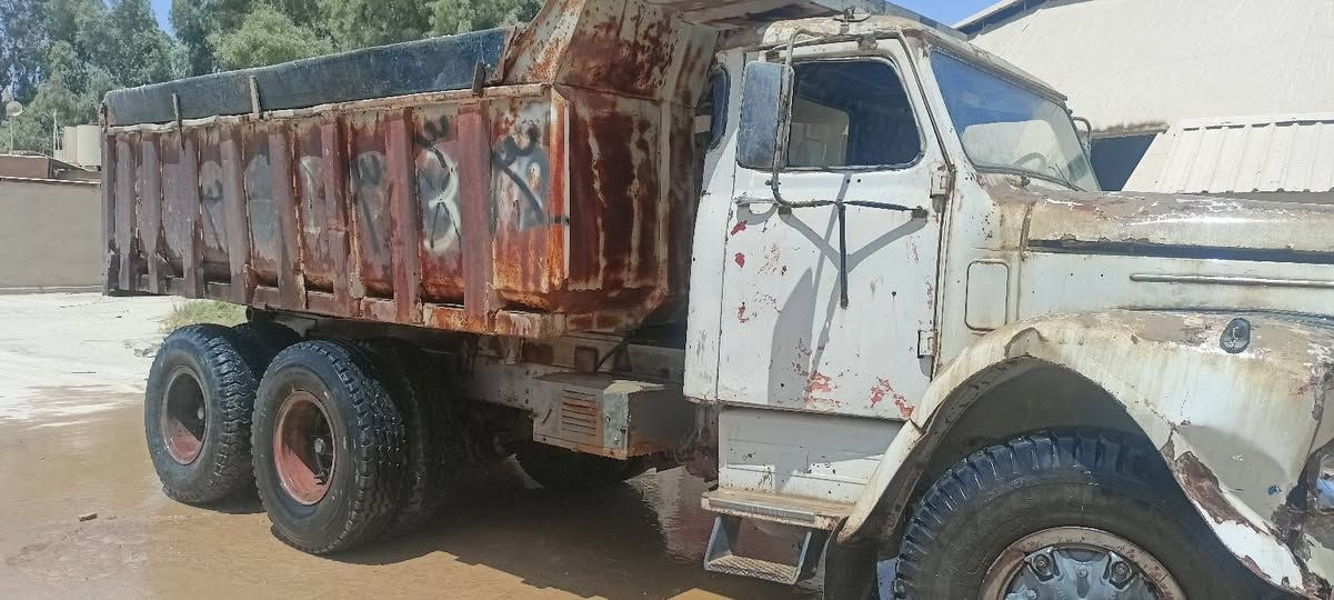سكانيا 111 للبيع رقم نينوى 
بس گشرها تعبان.. 
 گير ومحرك مابيهن شي 
طخم تواير جديد جواها ما مشتغل 
باقي التفاصيل عل خاص


**إذا كنت صاحب هذا الإعلان وتريد حذفه لأي سبب، رجاءا أرسل رسالة إلى الدعم الفني**