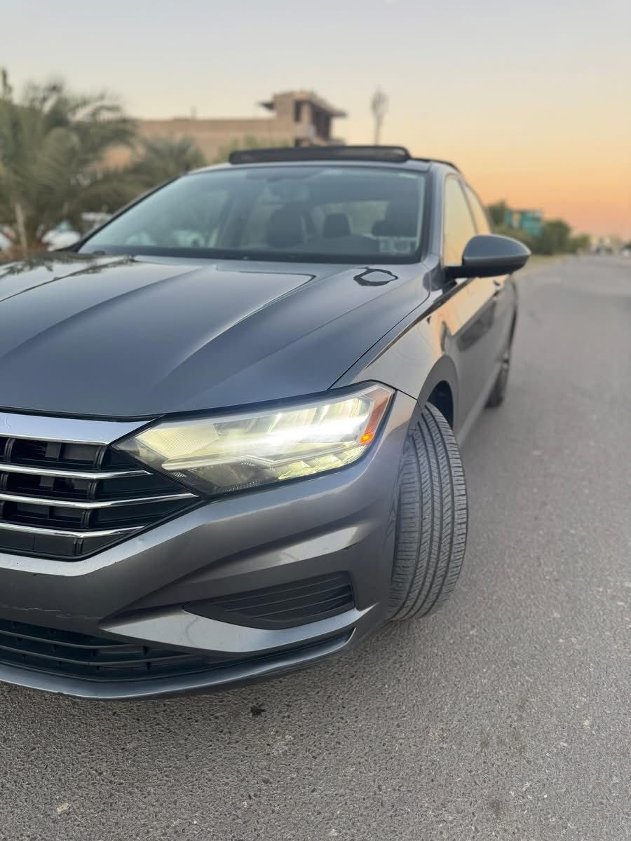 اخوان عندي جيتا موديل ١٩ بيها شبر بأرد مواصفات se ماشيه ٨٠ مايل مراوس بي ام x5 او ٣٣٠ i


**إذا كنت صاحب هذا الإعلان وتريد حذفه لأي سبب، رجاءا أرسل رسالة إلى الدعم الفني**