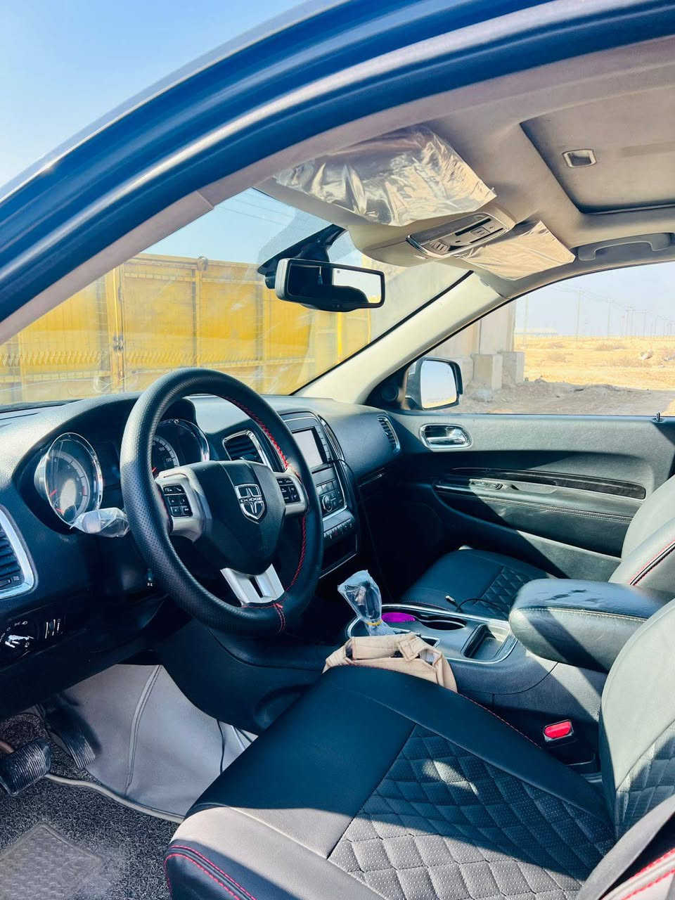 للبيع: دودج دورانكو 2011 6سلندر فول1\1  – لون نفطي رقم اربيل 
خيارات المراوس: قابلة للمراوس بـ دورنكو  او جيب مديل احدث 

حالة السيارة:

       • صبغ 3 قطع فقط صبغ بدون فتح 

__فئة سيتاديل____

المواصفات:

 1. فتحة سقف

 2. مراي قلاب عند الرجوع

 3.  تبريد 3 قطع تحكم منفصل 

 4. كاميرا 

 5. شاشه 

 6. حساسات خلفية

 7. جنطة كهربائية

 8. مرايا كهربائية مظللة (الوسطى والسائق) عند التعرض للضوء في الليل

 9. كشن ميموري +كشن الراكب ولسائق كهربائي 

 10. تدفئة وتبريد كشنات امامي +تدفئة ستيرن+كشنات خلفية تدفئة

 11. أشاير بالمري

 12. كاميرا 

 13.  تشغيل عن بعد

14.منفذ كهرباء

15.رادارات اماميه+رادارات جانبيه

وبيها بعد مواصفات 

______بكانهاا ميسان 

للاستفسار: خاص أو واتساب او اتصال ***********
