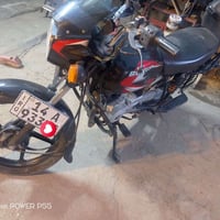 السلام. عليكم بوكسر رقم للبيع.  محرك جديد   استعمال شخصي  موديل 22  نض...