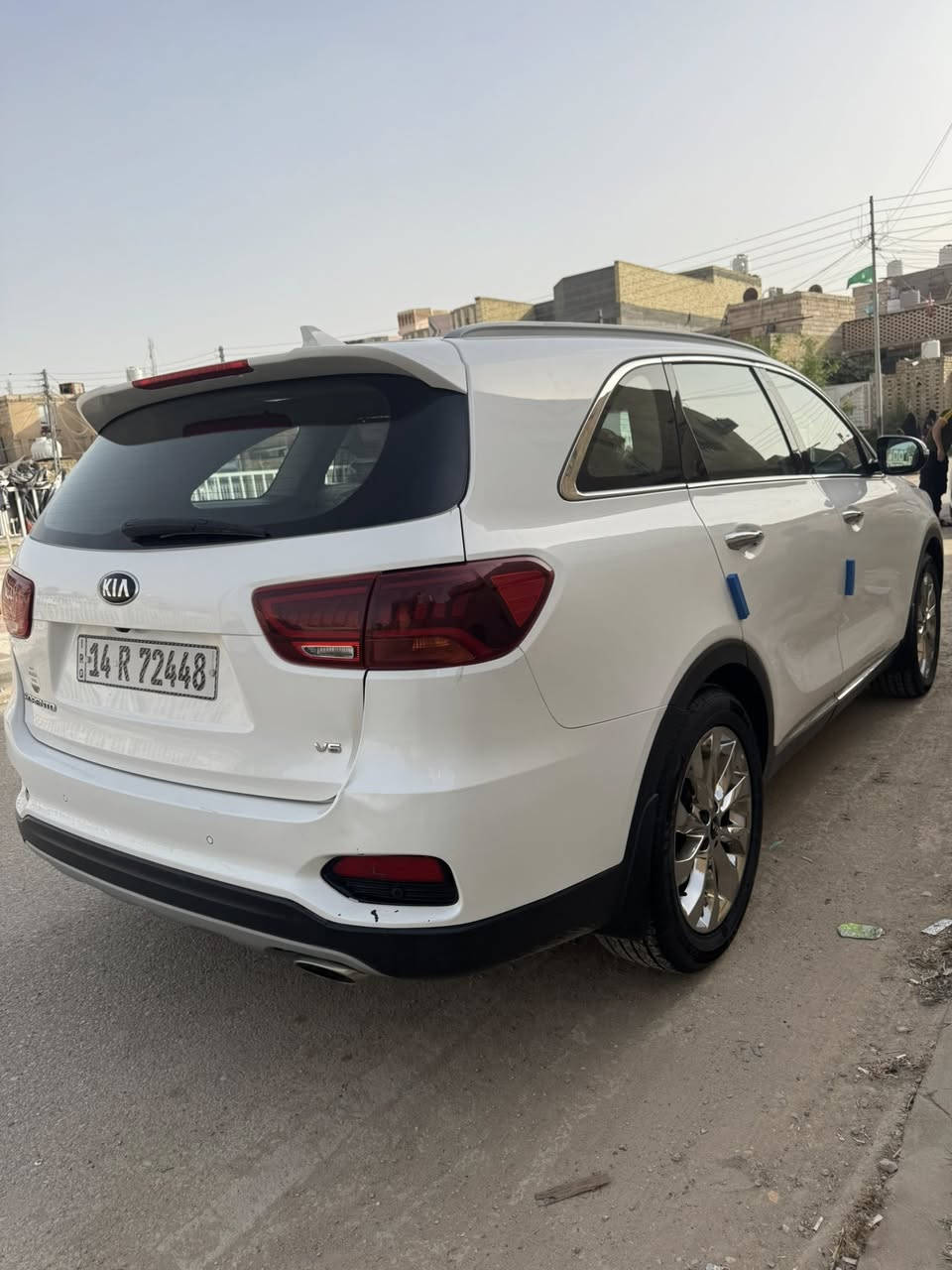 للبيع فقط 
سورنتو 2020 خليجي كفاله عامه 
ماشيه 128 الف
رقم بصره بأسمي سنويه وهزه ورقم جديد 
فول 1/1 عدا البنراما
مكينه V6
سونار داخل المنشور
العنوان / ذي قار / الشطره
السعر وباقي التفاصيل 
الاتصال/***********
