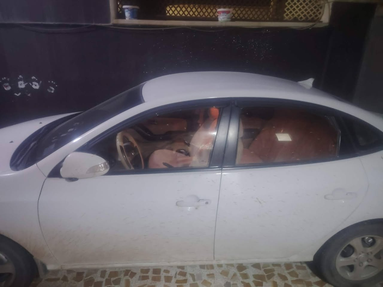 سلام عليكم انتره 2011 ضرار جاملق بخ بدون دواخل بدون معجون كابون بانزين موجود محرك وكير ما بيهن شي رقم نينوى الماني شرط التحويل السعر (128) وبيه مجال ما متواجد غير عل رقم الهاتف ***********
