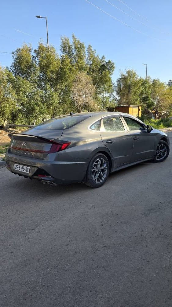 سوناتا موديل 22 وارد أمريكي حادث باب فقط صبغ بجم كبس محرك كير بشرط مامفتوح سيارة حيل نظيفة كلشي محرك 2500 بصمه رادار جانبي رادار أمام وخلفي نضام تحديد مسار مثبت سرعه قياده ذاتيه تحكم بريك هاندبريك بصمه اتو هولد شاشه جي بي إس كراسي كهرباء بكلايت لد حساس خلفي امامي شاحن وايرلس سعر 178 
*********** بغداد, العراق
