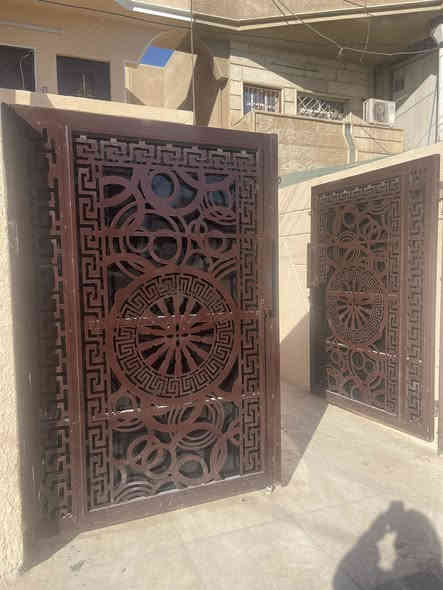 السلام عليكم مشتملين لإيجار حي الجهاد خلف مدرسة العباس جديد كلش رقم الهاتف ***********
