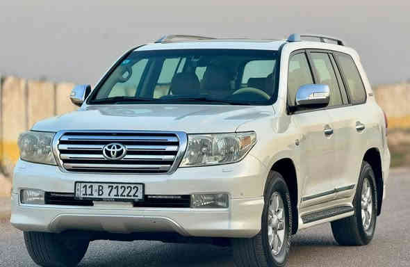 لاندكروز ستينية ٢٠١١رقم بغداد مكفوله 
ماشية ١٦٩ مكينة وكير  مكفولات 
جاهزة من كلشي وبدون نواقص 
السعر ٣٢٠ بيها مجال بسيط 
للإستفسار ***********
مكان السيارة بغداد السيديه
