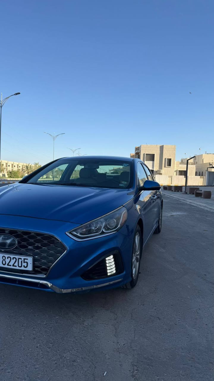 سلام عليكم سوناتا 2019 للبيع السياره فوول عده الفتحه تحكمات ستيرن حساسات تدفئه تبريد مكينه 2400 وحادثها دعاميه اماميه كما موضح بالصور والسونار موجود السعر ١٤٠ وبيها مجال السياره ماشيه 72m مكان السياره بغداد البلديات ***********
