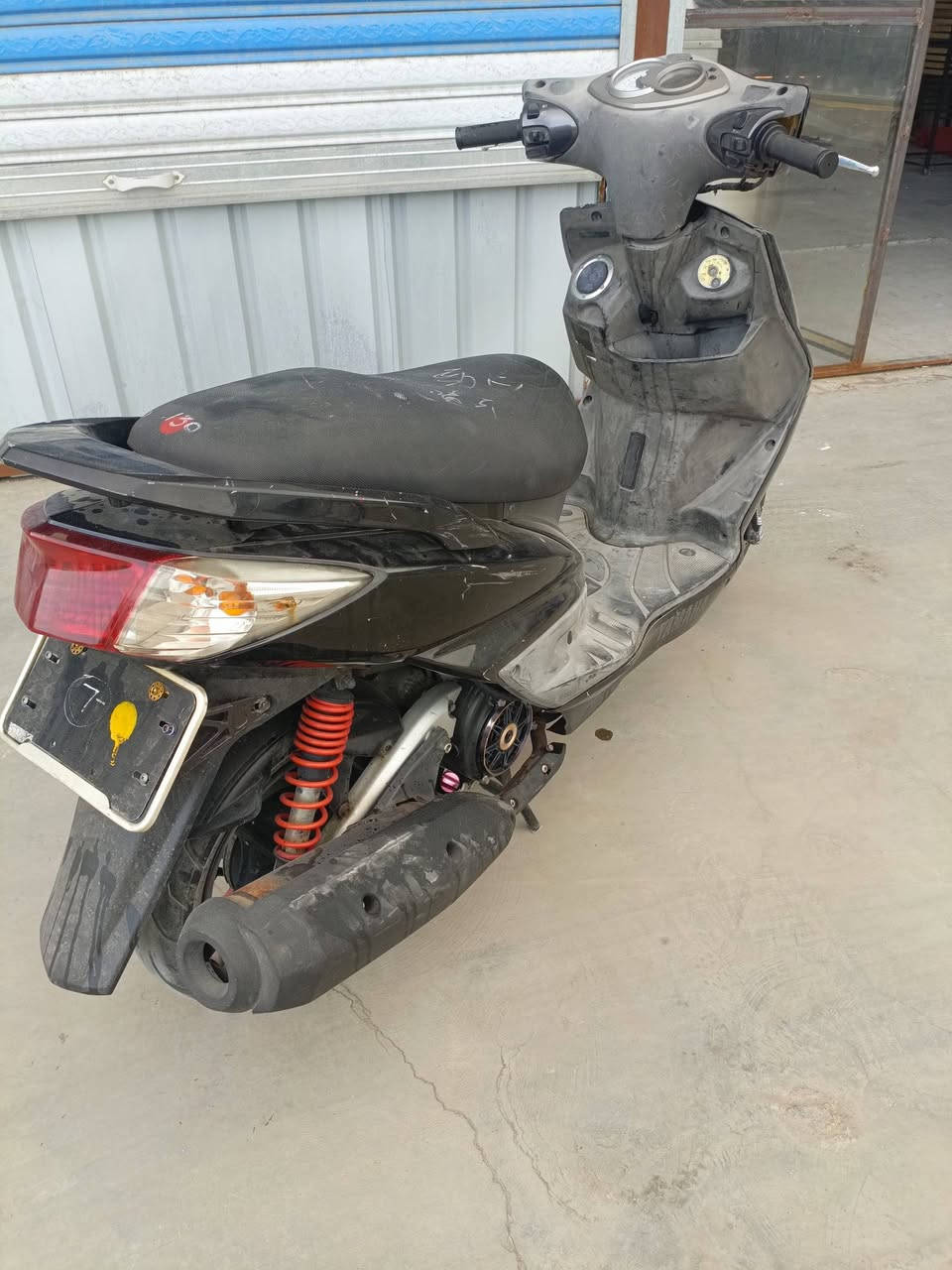 شباب للبيع فحل خطين مال رمبه ايشي مفتوح ايشي تجاري تاذهه بلاش ممحتاجه متروكه بل معمل صار 20يوم سعره 1000 ***********رقمي واتساب موجود
