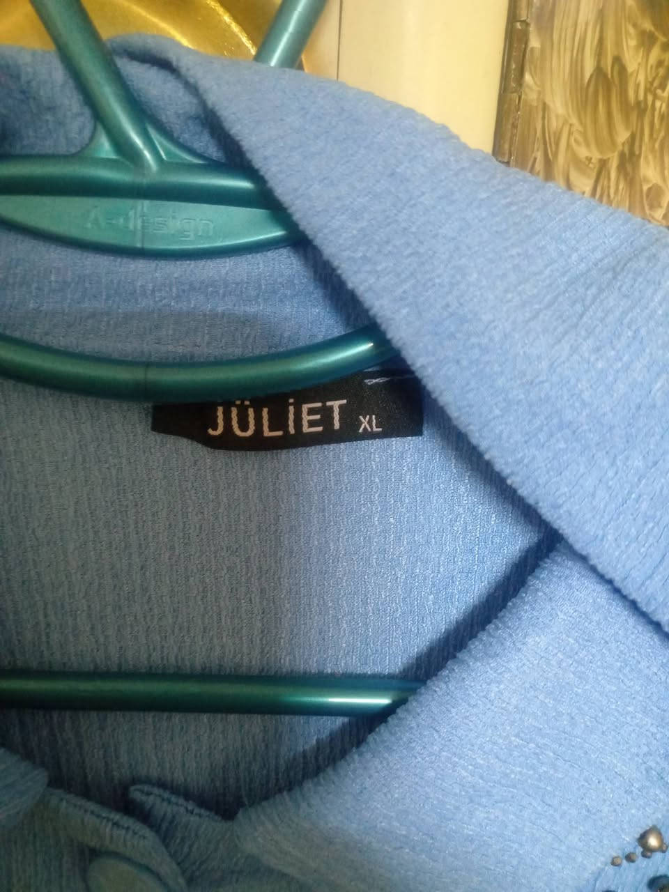 السلام عليكم عبايه جديده غير مستخدمه قياس 58 السعر 20بيه مجال سوت نسائي ملبوس مرتين نظيف جدا السعر 15بيه مجال


**إذا كنت صاحب هذا الإعلان وتريد حذفه لأي سبب، رجاءا أرسل رسالة إلى الدعم الفني**