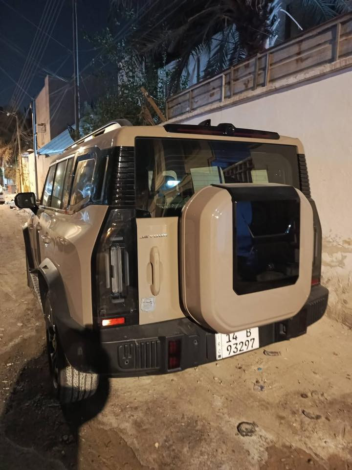 جيتور T2 شركة هارلم

ماشية  17  الف كيلو

اللون صحراوي اغلى لون 

الموديل :2025

مرقم بصره

ضمان ١٠ سنوات

دواخل لون زيتوني

• بانوراما

• حساسات امامي خلفي

كاميرات ٥٤٠ درجه

كشنات جلد

تبريد قطعتين

شاشة عرض حجم ١٥.٦ انش

شغيل عن بعد وبصمة 

انعكاس الشاشة كاربلي واندرويد اوتو

‏USB 2 منفذ

ناقل حركة 7 سرعات

منفذ تايب سي

اوامر وتحكمات صوتية

رادار عبور المياه

٨ وضعيات قيادة

مثبت سرعة

قيادة شبه ذاتية

رادار امامي وخلفي

محرك 2000 تيربو 254حصان

• نظام مراقبة ضغط الاطارات

السيارة مواصفاتها متنعد

مواصفات السيارة معروفة فول الفول

السعر 40 مليون وبيهه مجال 

العنوان: بصره

الرقم: ‭***********
