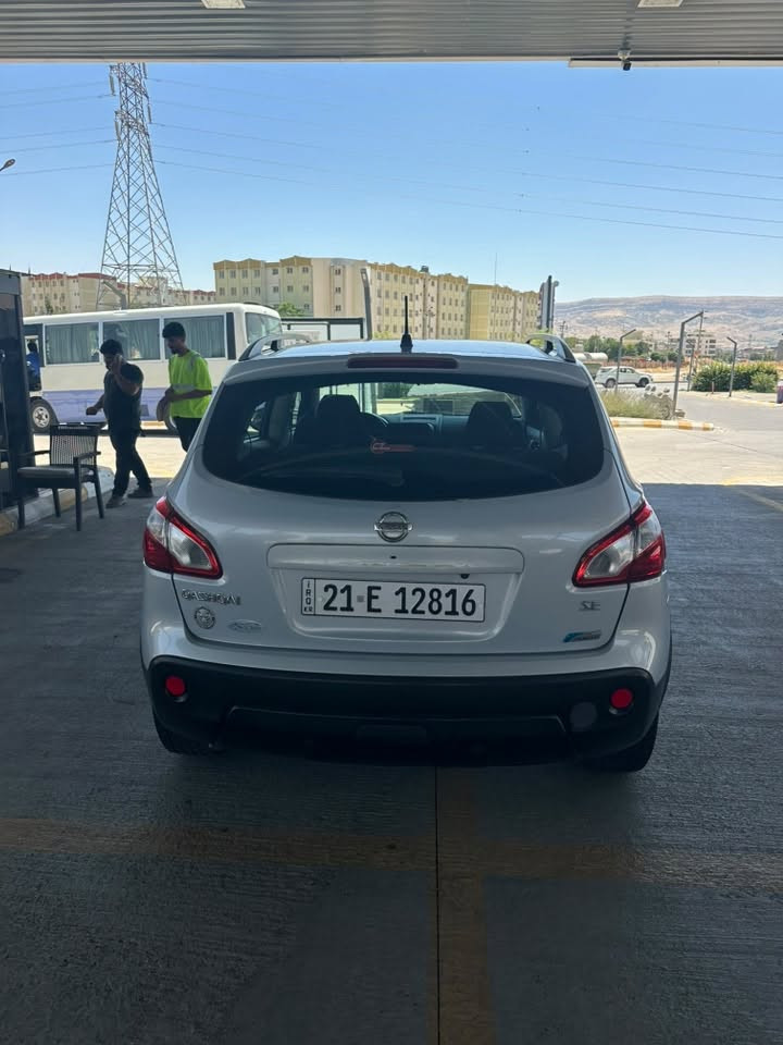 Nissan QashQa 2011
بدون قطرة لا صبغ لا بارد لا تكحيل لاجراد شرط
كير محرك شرط
سنويه وارقام جدد
سعر قفل 98 $
العنوان سليمانيه 
للاستفسار***********
