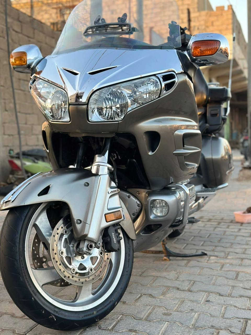 2004 فول ومكفول ام الول السعر 80 والموشراي لايتعبني ويعامل مشروع وطني تتحول حتى وانت  كاعد بلبيت ماشيه 💯 الف رقمي واتساب ***********
