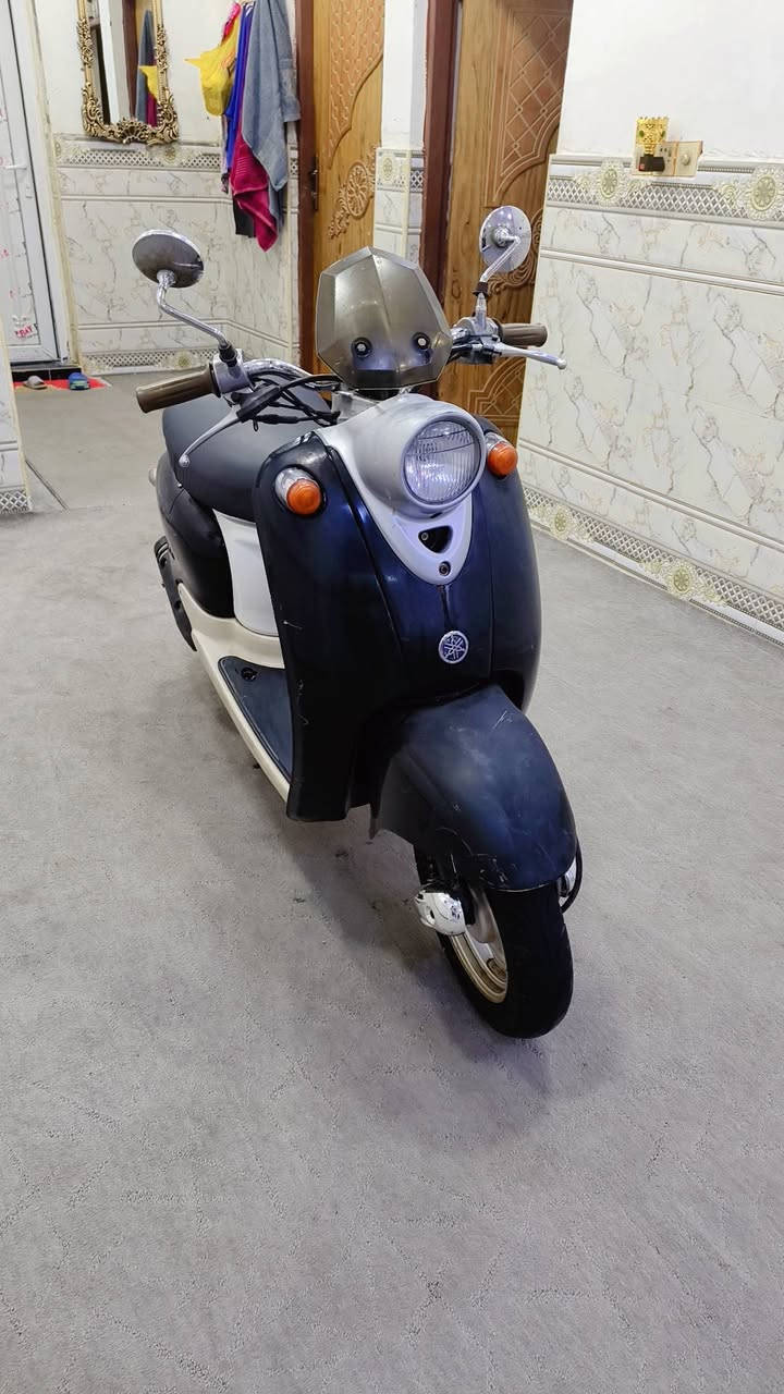 السلام عليكم دراجه مصريه للبيع خطين جاهزه كل شيء شغال بيها ما بيها اي نقص ماكينه ناعمه شلعتها حلوه كلش تعبر الستين السعر 350 العنوان ناصريه مركز ***********
