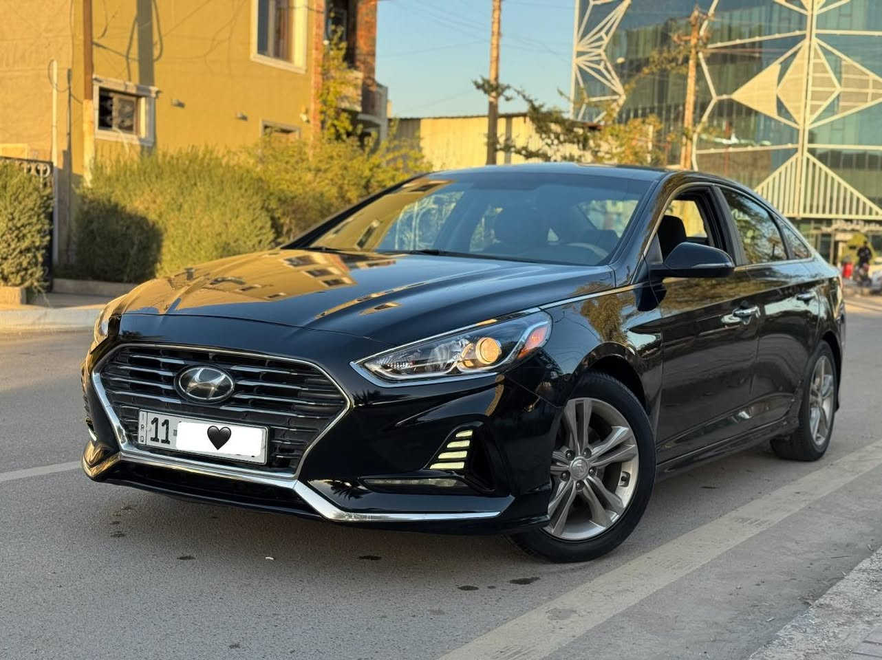 السلام عليكم
سوناتا ٢٠١٨ 
وارد امريكي
مواصفات
شاشة جبيرة
بصمة تشغيل
بصمة ابواب
كشن كهرباء
تحكمات ستيرن
كامرة خلفية
راردات جانبية 
بلوجكتر لد
اشاير مري
محرك ٢٤٠٠ جي دي اي 
محرك وكير مكفولات بدون فتح بدون اي شي
بيها صبغ جاملغات خلفية وجاملغ امامي بدون ايرباك 
رقم بغداد الجديد
العنوان حي العدل
السعر  ١١٥ ورقة
الرقم ***********
