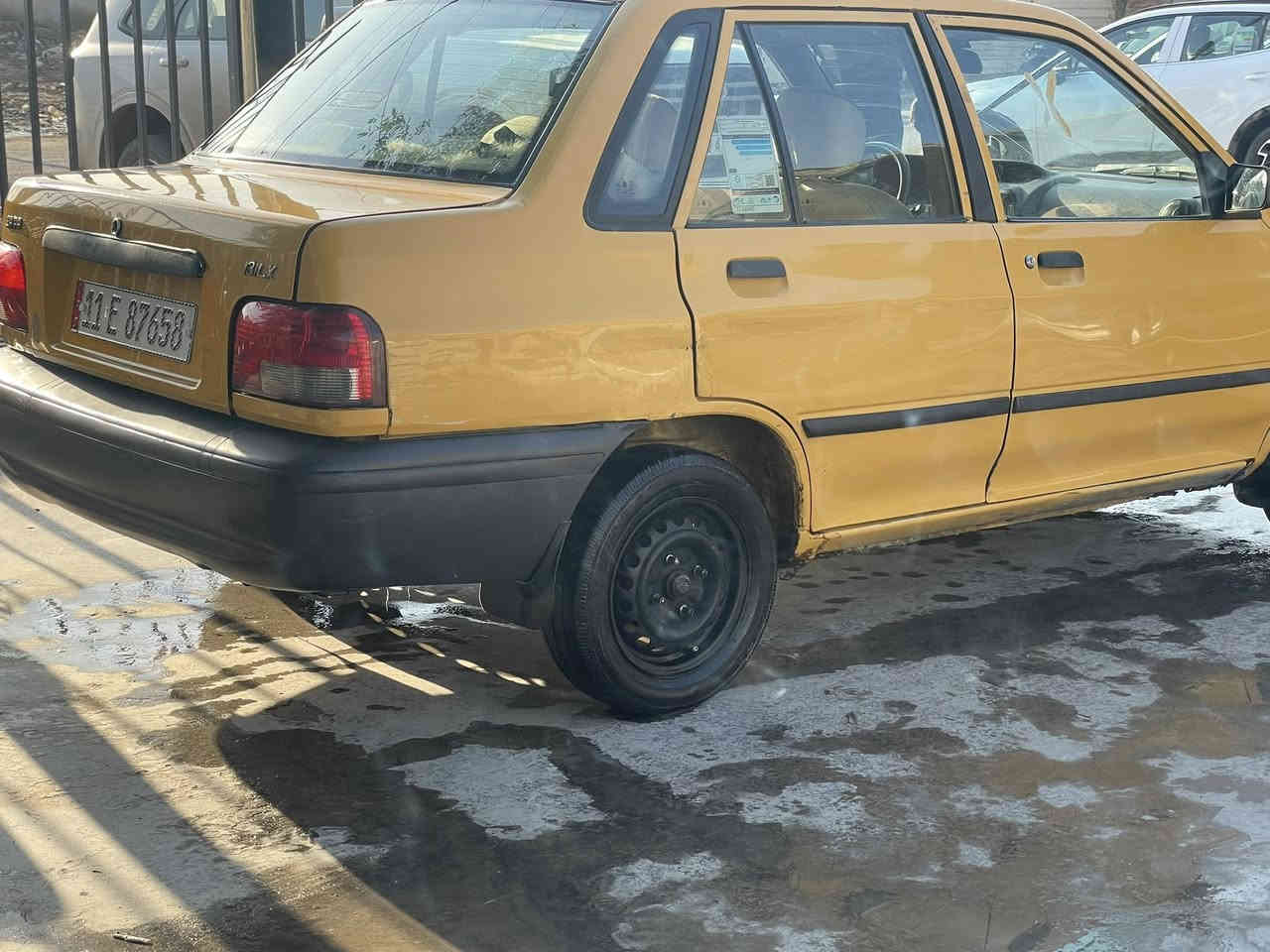 السلام عليكم سايبا 2013 للبيع تبريد عطلان  وتحتاج الاستيك ولف ***********
سلف جديد جوينات جدد زوج تايرات الإمامي جديد دبلات نظيفات سياره خير من الله
