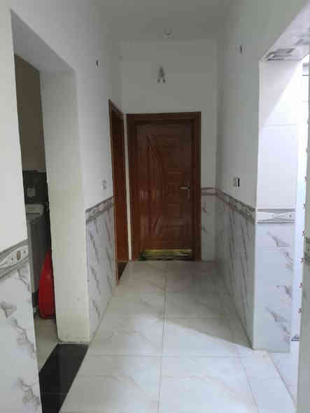 #بيت_بالصياغ_للبيع
البيت بالصياغ نزلة حسينية الباقيات الصالحات
شارع كامل خدمات تبليط ومقرنص
بناء حديث 2024 
طابق واحد بي غرفتين وصاله ومطبخ وصحيات 
السعر 99 مليون
نقل اسهم 
200 متر مساحته 
للاستفسار الاتصال 
***********   
 0786 016 1226

عنوان المكتب في السماوة الجربوعيه الاولى بداية سايدين
