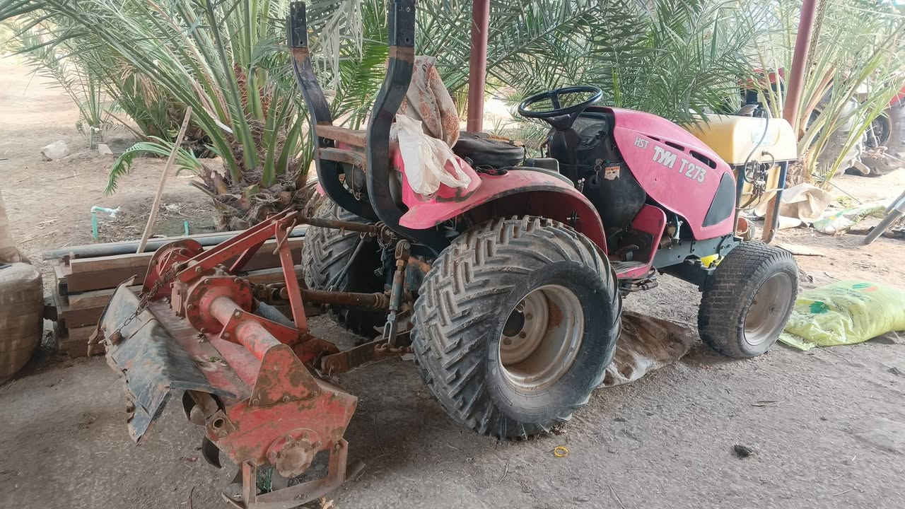 كابوته للبيع سعر 50 ورقه عنوان البصره قضاء المدينه جاهز للشغل اتصل ***********
