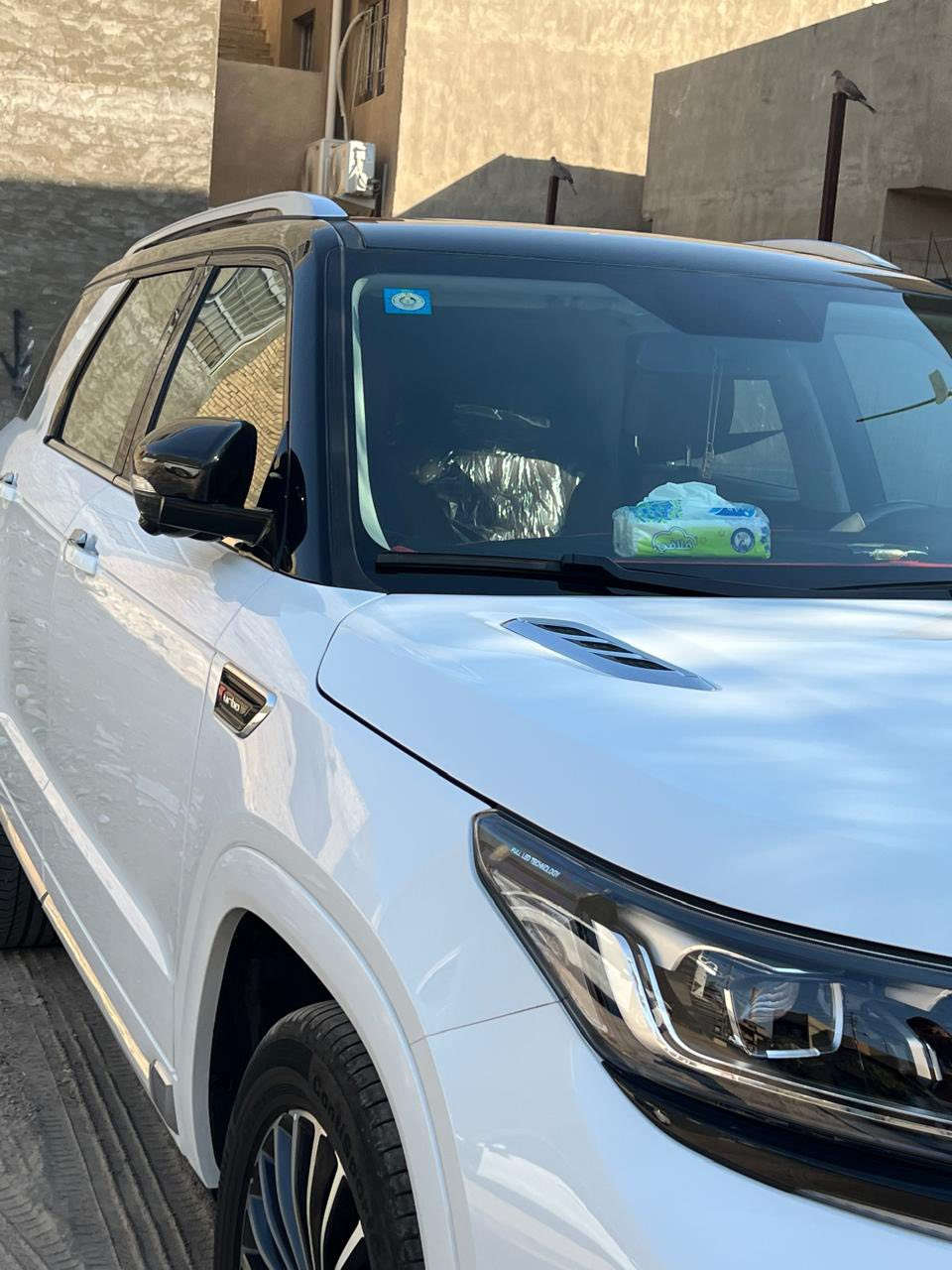 السلام عليكم
}
شانجان CS95 موديل 2023  
فول مواصفات – أعلى فئة  
حرّة باسمي مباشرة  
ضمان شركة البخيت ساري  

الممشى: 32,000 كم فقط  

السيارة استخدام شخصي نظيف جداً، بدون حوادث أو صبغ، بحالة ممتازة وجاهزة للفحص بأي مكان.  

المواصفات:  
- محرك 2.0 تيربو قوي  
- دفع رباعي  
- كاميرات 360 درجة  
- فتحة سقف بانوراما  
- مقاعد جلد كهرباء (تبريد + تدفئة)  
- شاشة كبيرة + نظام ملاحة  
- تشغيل بصمة ودخول ذكي  
- مثبت سرعة وأنظمة أمان كاملة  

ما تحتاج أي صرف.  

السعر: 20,000 دولار  
قابل للتفاوض للجادين فقط.  

للاستفسار خاص أو اتص شانجان CS95 موديل 2023  
فول مواصفات – أعلى فئة  
حرّة باسمي تحويل ثاني يوم 
ضمان شركة البخيت ساري  

الممشى: 32,000 كم فقط  

السيارة استخدام شخصي نظيف جداً، بدون حوادث أو صبغ، بحالة ممتازة وجاهزة للفحص بأي مكان.  

المواصفات:  
- محرك 2.0 تيربو قوي  
- دفع رباعي  
- كاميرات 360 درجة  
- فتحة سقف بانوراما  
- مقاعد جلد كهرباء (تبريد + تدفئة)  
- شاشة كبيرة + نظام ملاحة  
- تشغيل بصمة ودخول ذكي  
- مثبت سرعة وأنظمة أمان كاملة  

ما تحتاج أي صرف.  

السعر: 20,000 دولار  (دفترين)
قابل للتفاوض.  

للاستفسار خاص أو اتصل ***********
