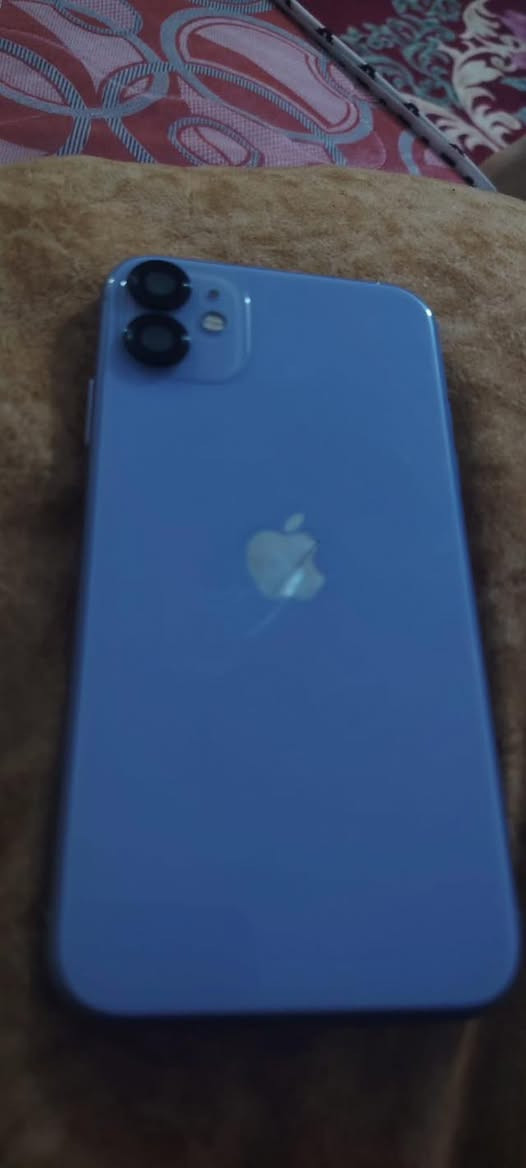 ايفون ١١عادي
الجهاز مرتب حيل نضافه ٩٠٪؜ بطاريه مبدله اصليه ١٠٠. السعر ٢٥٠ كلو شغال تستفسر أزيد راسلني خاص


**إذا كنت صاحب هذا الإعلان وتريد حذفه لأي سبب، رجاءا أرسل رسالة إلى الدعم الفني**