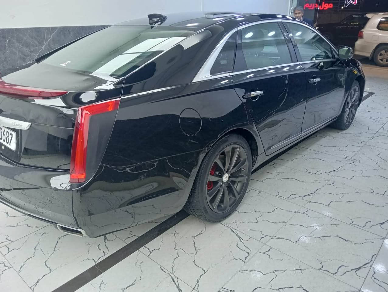 السلام عليكم كديلاك موديل 2017 
بغداد بأسمي تحويل مباشر 
سيارة xts 
فول مواصفات عدا الفتحة 
سيارة حلوة مال جناي 
صبغ حزام 
فول مواصفات عدا الفتحة
مكاني بغداد شهداء السيدية 
تقاطع دريويش 
***********
السعر 115 بيها مجال قليل
حدادية تخم تاير جديد بغداد, العراق
