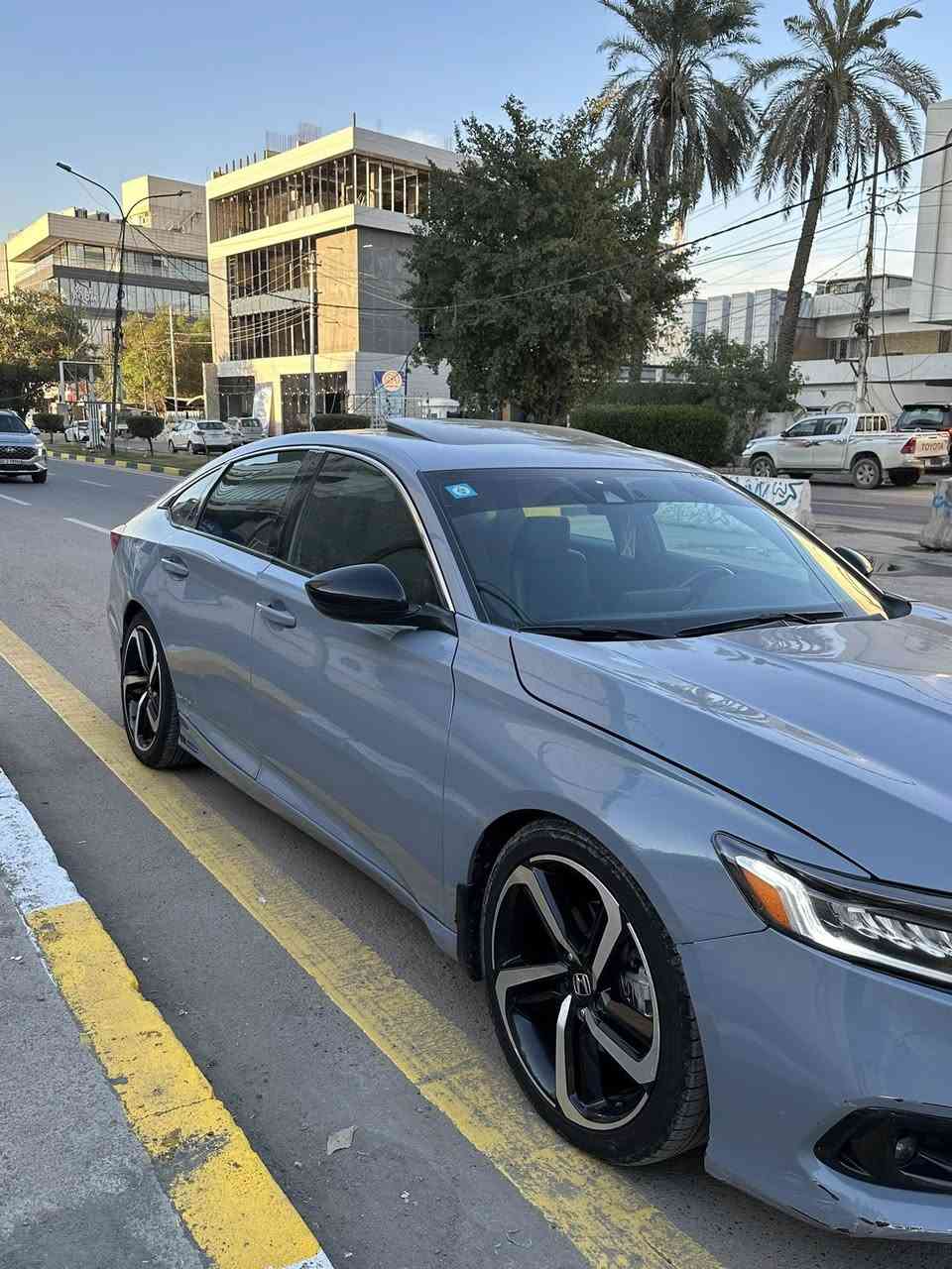 هـونـدا اكـورد ⚡️ 🌟للبيع او مراوس
وارد أمريكي 🇺🇸
فول مواصفات 
موديل 2022
محرك   🚀SPORT—2.0-TURBO -🔋🚀 بانزين من القليلات بالعراق 
🔹 السعر المطلوب —157$ بيها مجال جداً بسيط 

المواصفات المميزة:
🔹 لون سـمـنـتـي
🔹فتحة سقف 
🔹 شاشة كـار بلاي
🔹 شحن ذاتي
🔹 بصمة ابواب 
🔹 صرف اقتصادي جداً 
🔹 تبريد عالي جداً
🔹 قيادة ذاتية
🔹 كـير دكم بيانو 
🔹 كـير 10 نمر 
🔹 فول تحكم ستيرن + شفتات ستيرن 
🔹 كشنات كهربائية + تدفئة
🔹 رادارات + حساسات بكل الاتجاهات
🔹رادار نقطة عمياء 
🔹 جنطة كهربائية تلقائية
🔹 حساسات إطارات + 12 سماعة HD
🔹 ماسحات أوتو + لايت أوتو
🔹 توقف أوتوماتيكي عند الاقتراب من جسم
🔹كشنات جلد + مخمل  
🔹عداد: 80000 كم فقط
🔹رقم المركبة: بغداد الانكليزي الجديد + هزة جديدة
🔹السيارة بأسمي تحويل مباشر 
🔹الضرر: — بدون شاصي + بدون لغد + ايرباك بردة فقط - صفحة اليمين سطحي 
باب الخلفي نفسها والامامي نفسة والجاملغ الخلفي نفسة والامامي تبديل فقط + مع الصبغ البنيد كلير على مود مطابقة لون  
🔹كفالة: كير ومحرك 
🔹 صدر امامي خلفي جديد 
🔹 تخم تاير جديد 

ملاحضة بسيطة بيها طخة صغيرة بالباب الخلفي اليمين نفس جهة الحادث + الصورة موجودة بالمنشور

📱 للتواصل:

***********
🔹 صور الحادث داخل المنشور + 
كل تفاصيل السيارة مذكورة

الموقع . بغداد
