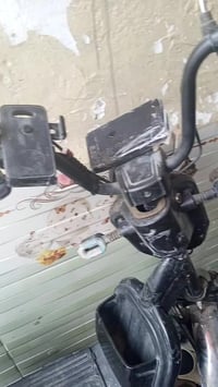 بدون بطاريات • تبديل ماشه