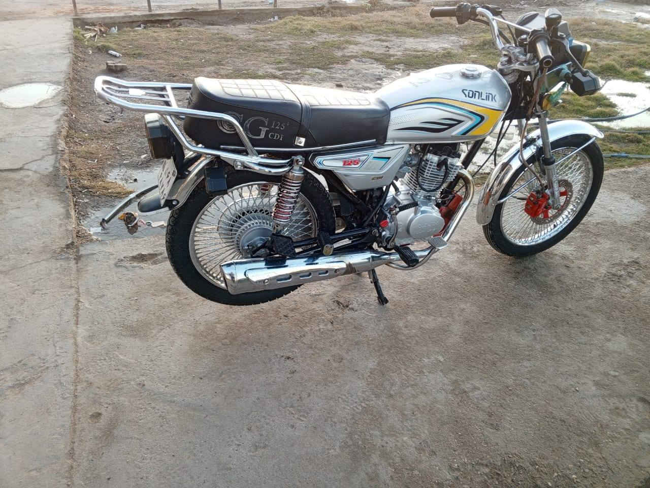 دراجه تايكر موديل 24طالعه بل25 أوراق مكفوله دراجه سعره 650 وبيه مجال مكانه بابل شوملي ***********
