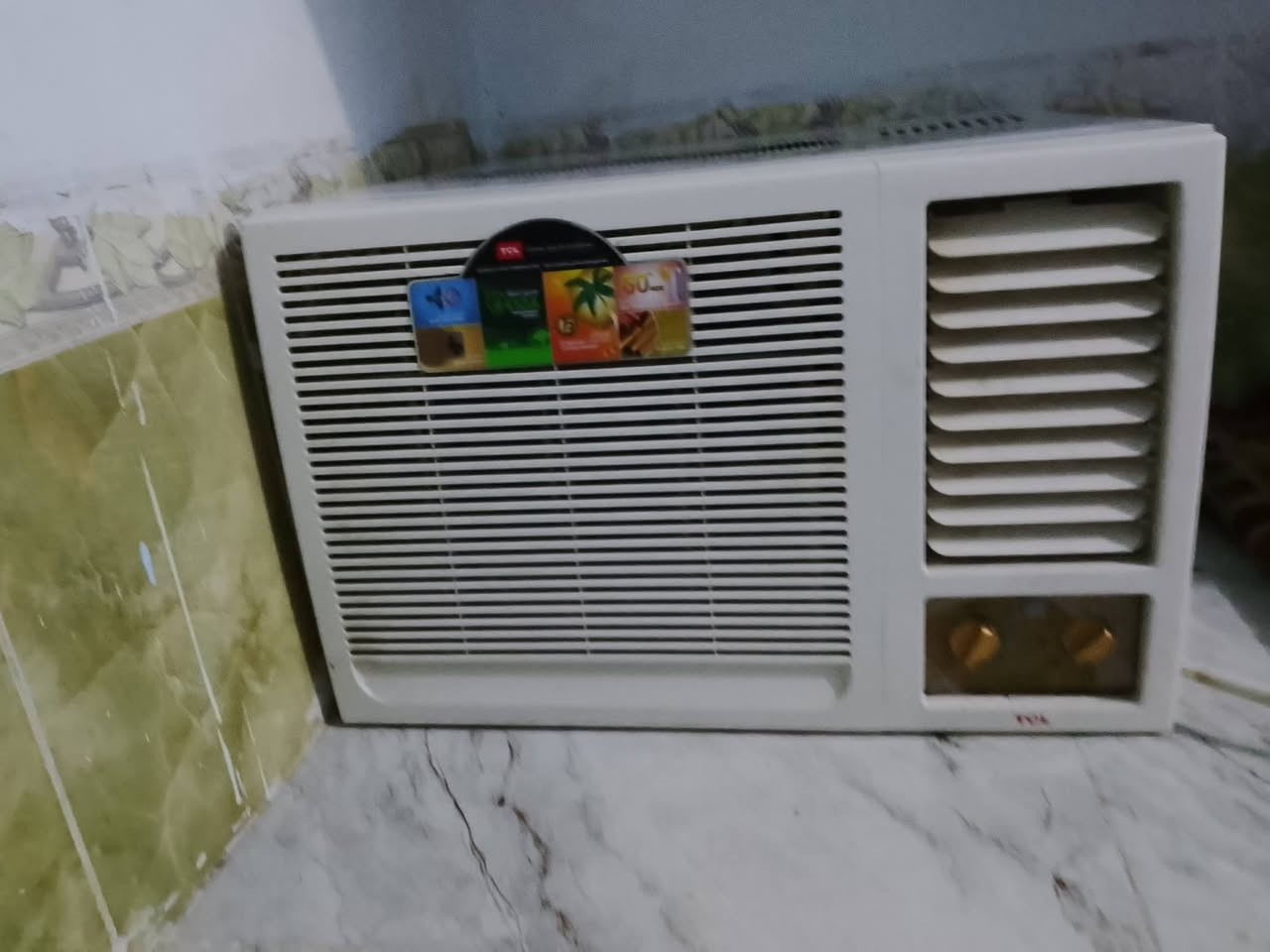 مكيف للبيع اخو الجديد استخدام قليل 3اشهر فقط


**إذا كنت صاحب هذا الإعلان وتريد حذفه لأي سبب، رجاءا أرسل رسالة إلى الدعم الفني**