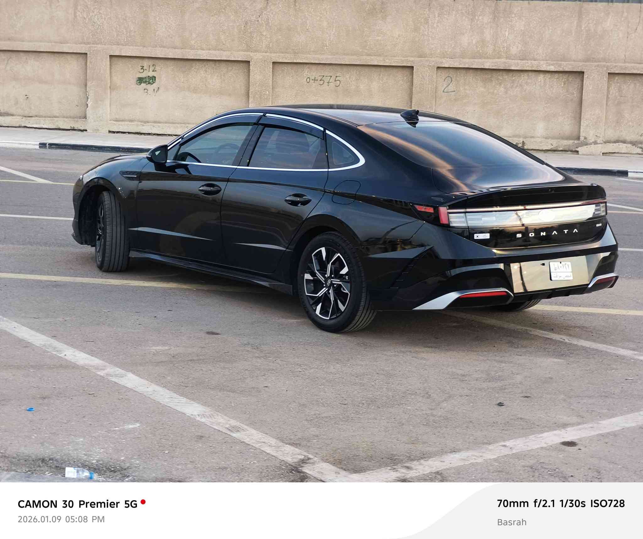 سوناتا 2024 شكل جديد
زيرو 1500 ميل 

محرك 2.5

گير 8 نمر

بصمة تشغيل 

دخول ذكي 

مقعد السائق كهربائي 

 4 وضعيات قيادة

جنطه ذكيه

ترحيب عند التشغيل

شاشه كبيره 

كير تعليك 

اوتو هولد 

رادار

نقطة عمياء

تحديد مسار

تحكمات ستيرن كاملة. 

 بنيد و چاملغ ايسر تعديل بارد فقط . كفاله من التبديل و الصبغ

السعر 212  فحص مؤقت / مكاني بصره 
***********
