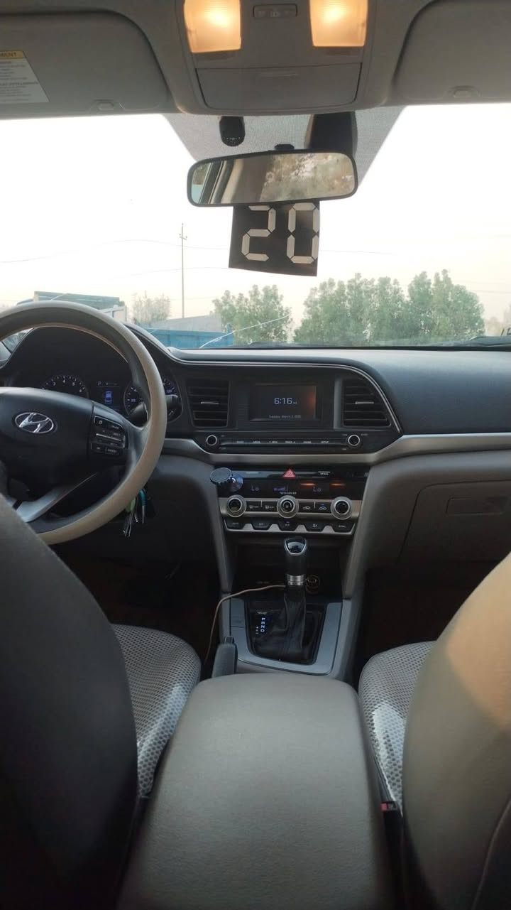 السلام عليكم الانترا 2020 أمريكي بيه بس ضربه مال أمريكا جاملغ وبنيد بدون   رقم قادسيه السياره معوقين 2027ينفك الحجز مالته تاخذ وكاله مواصفات توقيف ذاتي تحديد مسار تحكمات مانع انزلاق كير ايتي المرغوب دوشمه عامه لايت زنون منضومه عدسه مكينه 2000دوش تخم تاير وحداديه مكان السياره كوت مركز مدينه السعر 128
***********
