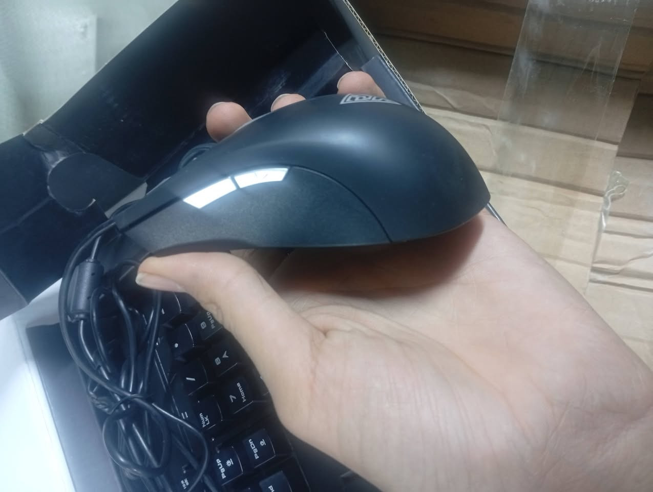 قطع حاسبات للبيع
كيبورد وماوس كيمنك rgb 25الف 
كيبورد فقط 10 
هارد hdd 2تيرا 65الف


**إذا كنت صاحب هذا الإعلان وتريد حذفه لأي سبب، رجاءا أرسل رسالة إلى الدعم الفني**