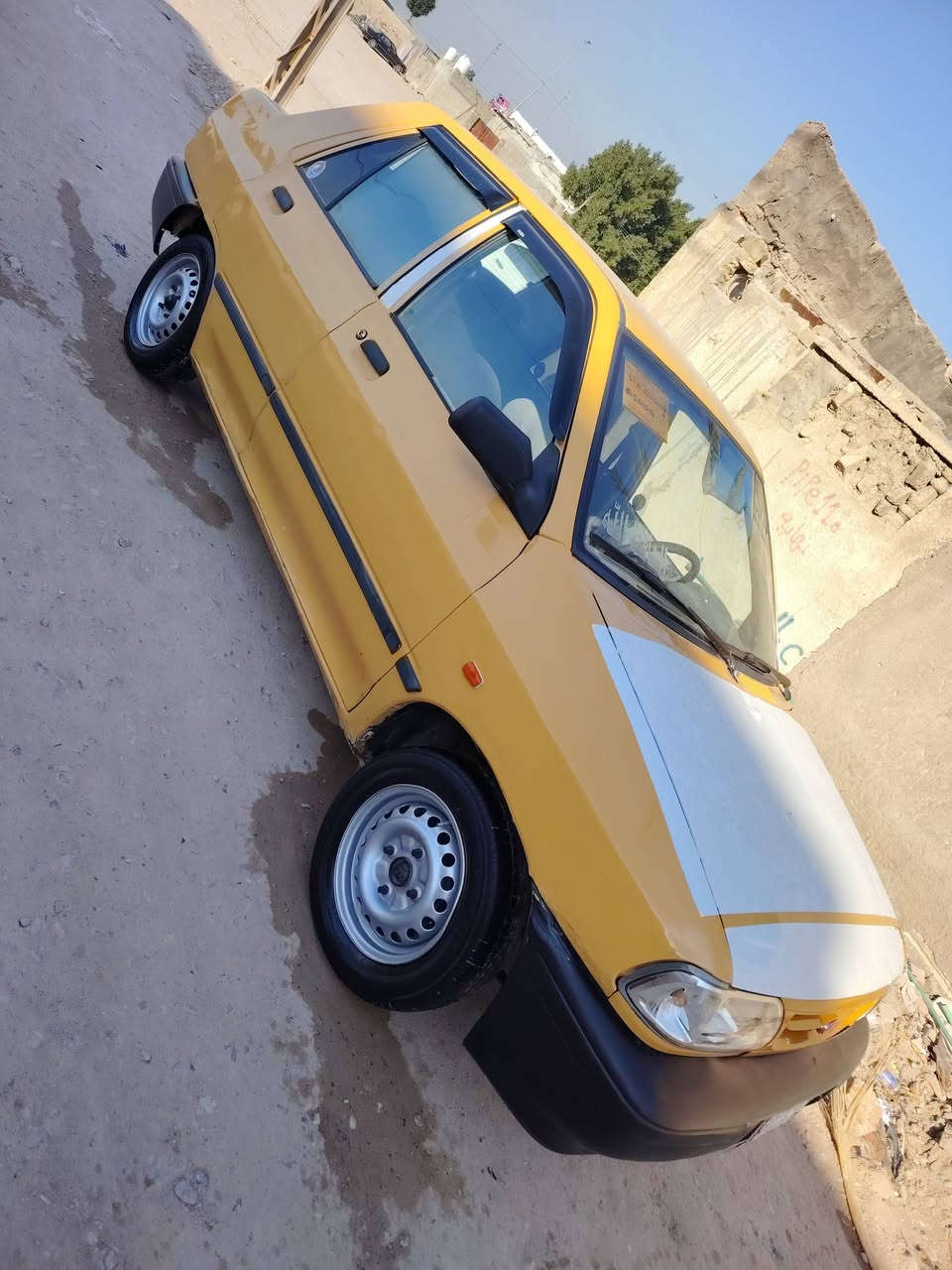 سلام عليكم سايبه مديل 15 البيع مكفوله مكاني بصره زبير سعر 25وبيه مجال رقمي واساب *********** وماسنجر مفتوح سياره ما معمره بلديه
