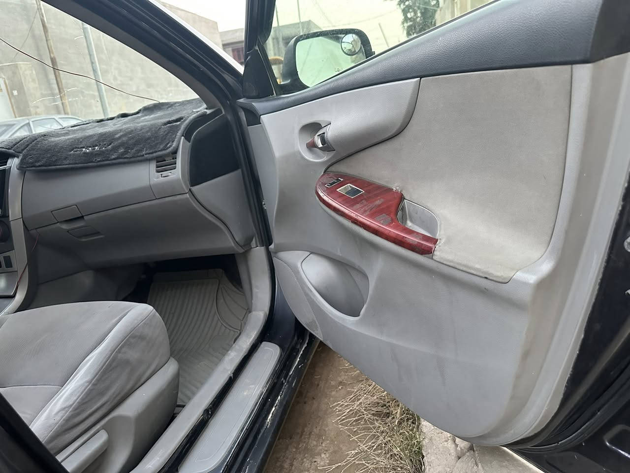 السلام عليكم كورله للبيع  موديل 11 صدر امامي خلفي شرط تايرات نص عمر مكينه بيها تنقيص تحويل مباشر العنوان سامراء السعر 115 بيها مجال شي قليل 
الرقم ***********
