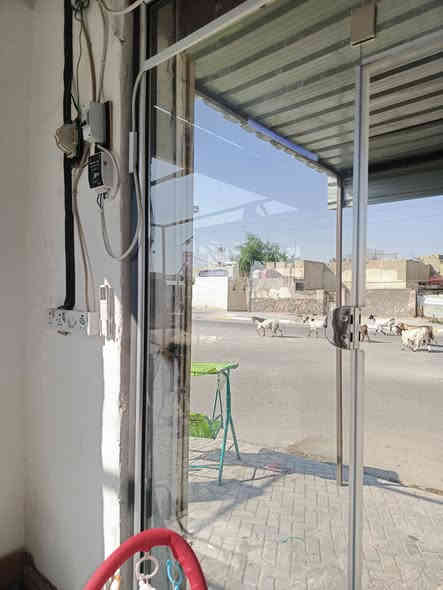 السلام عليكم غراض محل البيع
العنوان السماوه قضاء الخضر 
جام خانه .
قمريه محل
رفوف جدد
***********
