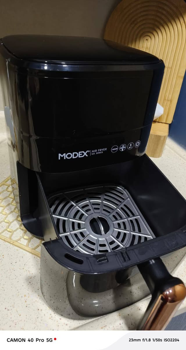 غراض بيت للبيع اتصال على رقم***********
