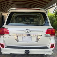 السلام وعليكم لاندكروز  موديل. ٢٠١٢ -٦سلندر سياره كامله كما موضح بالسو...