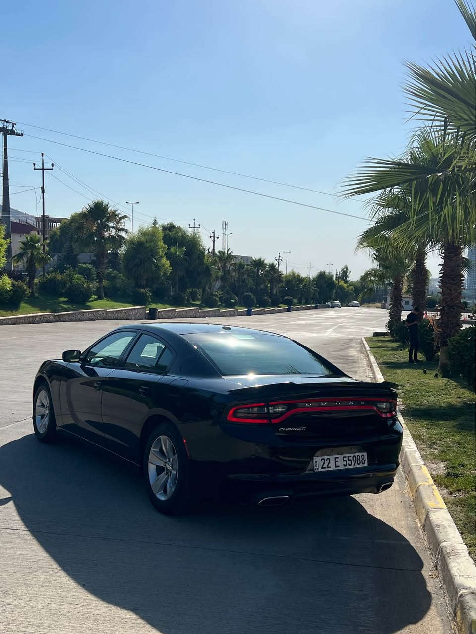 جارجر ٢٠١٧ sxt
كير مكينه اكسل كفاله
تبريد كهربايات كفاله
بيها اربع  قطع صبغ 
ابيعلك حزام هي مو حزام
رقم اربيل دولي جديد
سياره باسمي شرط تحويل وكاله 
مواصفات السته المعروفه
طخم تايرات ووياله جديد
صدر امامي خلفي جديد
داخل كامل مغلف جلد
ما ينقصها اي شي 
ملاحظه بيها كم موجه بالسقف فقط 
بدون صبغ بدون تعديل بدون pdr
ماشيه ١٢٠ km
هزه جديد
بولش جديد 
مكان سياره دهوك
سعر ١٥٩$وبي مجال بسيط
رقم تليفون *********** وبي واتساب أربيل, العراق
