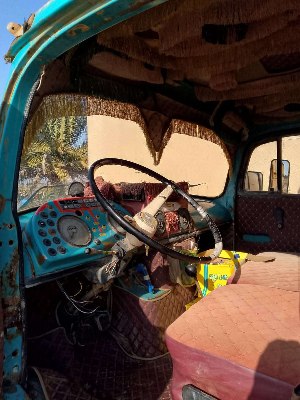 السلام عليكم ما شاء الله سياره مقفوله على البلاد رقم بغداد عشراويه اتصال على الرقم***********
