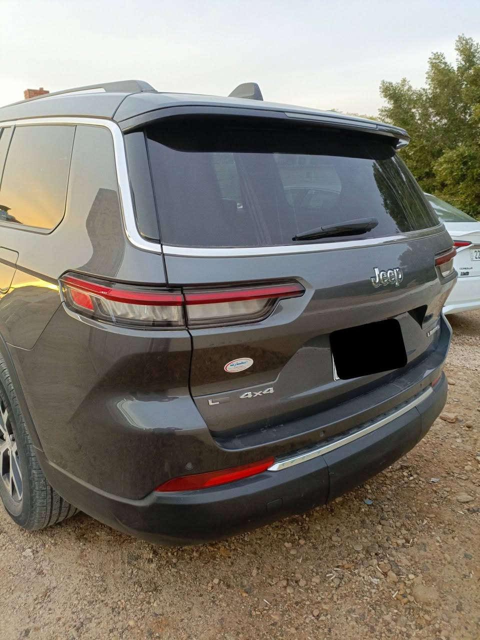 جيب 2023 امريكي لمتد 
كفاله عامه 
فول مواصفات عدا الفتحه
رقم بغداد الجديد تحويل مباشر
كير محرك كفاله والك الفحص

السعر 330 وبيها مجال
***********
