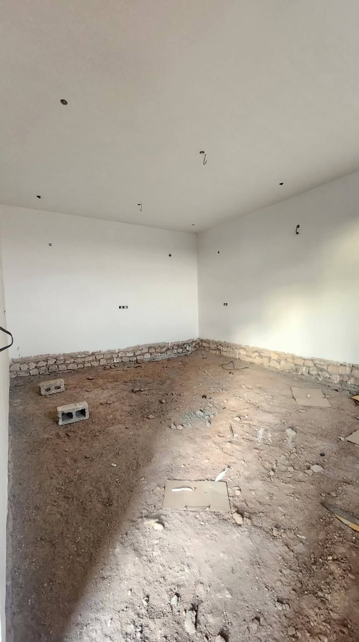 🏡 بيت للبيع في منطقة الشراع جهةاليسار 👇 سعر مناسب 👇

✅ مساحة 310 متر
✅ شارع 10 متر
✅ طابو صرف

✨ مواصفات البيت:
🔹 استقبال
🔹 هول 
🔹 صالة
🔹 مطبخ حار / بارد
🔹 غرفتين نوم
🔹 مجمع صحيات داخلية وخارجية

📌 البيت ناقص الأرضية والواجهة فقط

📞 للاستفسار أكثر:

***********
