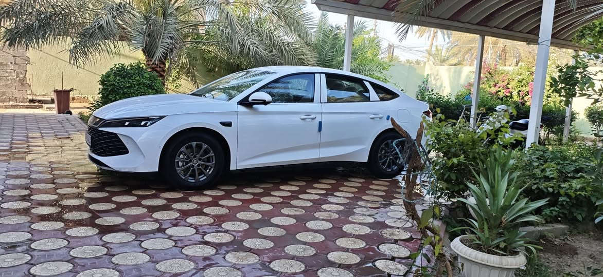 بي وايدي كن ايل 2025 للبيع  13 كامره معروفه حساسات ايرباكات بكل مكان شاشه جبيره السعر 25 مليون للاستفسار الاتصال ***********
