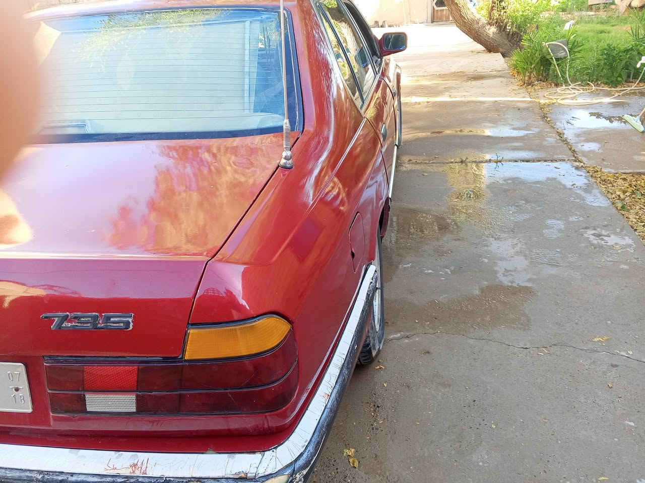 بي ام حجم 700محرك 3500اصل موديل ٩٢
بجم عريض 

كير اوتماتيك 

فتحه 

كير مكينه 
نقصه صدر  كل الصور نشرته يمك وحياكم الله 
رقم بغداد مشروع وطني تحويل مباشر باسمي  الي يحب بطب  يدخلي خاص مفتوح 24ساعه وكل الهله بالجميع الي ميرد يشتري لايتعبني  السوك اهواي بي اشكال  وان شاء الله متساهلين اني ابيع بس صلي على سيدنا محمد وعلى اله وصحبه وتعال حيل ترتاح باذن الله
ماتعبك ولا اريد اتعبني


**إذا كنت صاحب هذا الإعلان وتريد حذفه لأي سبب، رجاءا أرسل رسالة إلى الدعم الفني**