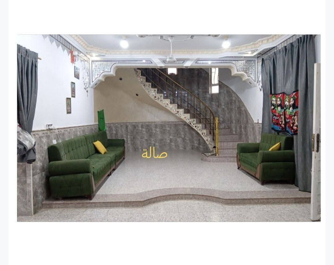 اعلان ٢٢٤
🔴 بيع مستعجل تم تنزيل السعر ٩٠

السلام عليكم
بيت للبيع خلف جامعة ساوة الاهلية 
مساحتة 1000متر زراعي اسهم سند 25 مسيجة كلها 
 البناء 350 متر يتكون من 3 غرف والرابعة صغيرة (مخزن) ومطبخ حار وبارد كبير واستقبال وصالـة وصحيات داخلية وخارجية البناء طابوك والسطح كونكريت مسلح السعر ٩٠
للاستفسار *********** مكتب السكن للعقار بالقشله مجاور حسينية مجلي
