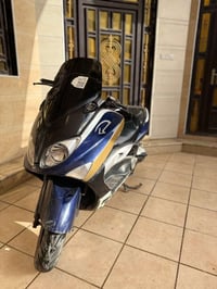 دراجه تي ماكس للبيع مابيها نقص والمرايات موجوده للاستفسار 07827584572