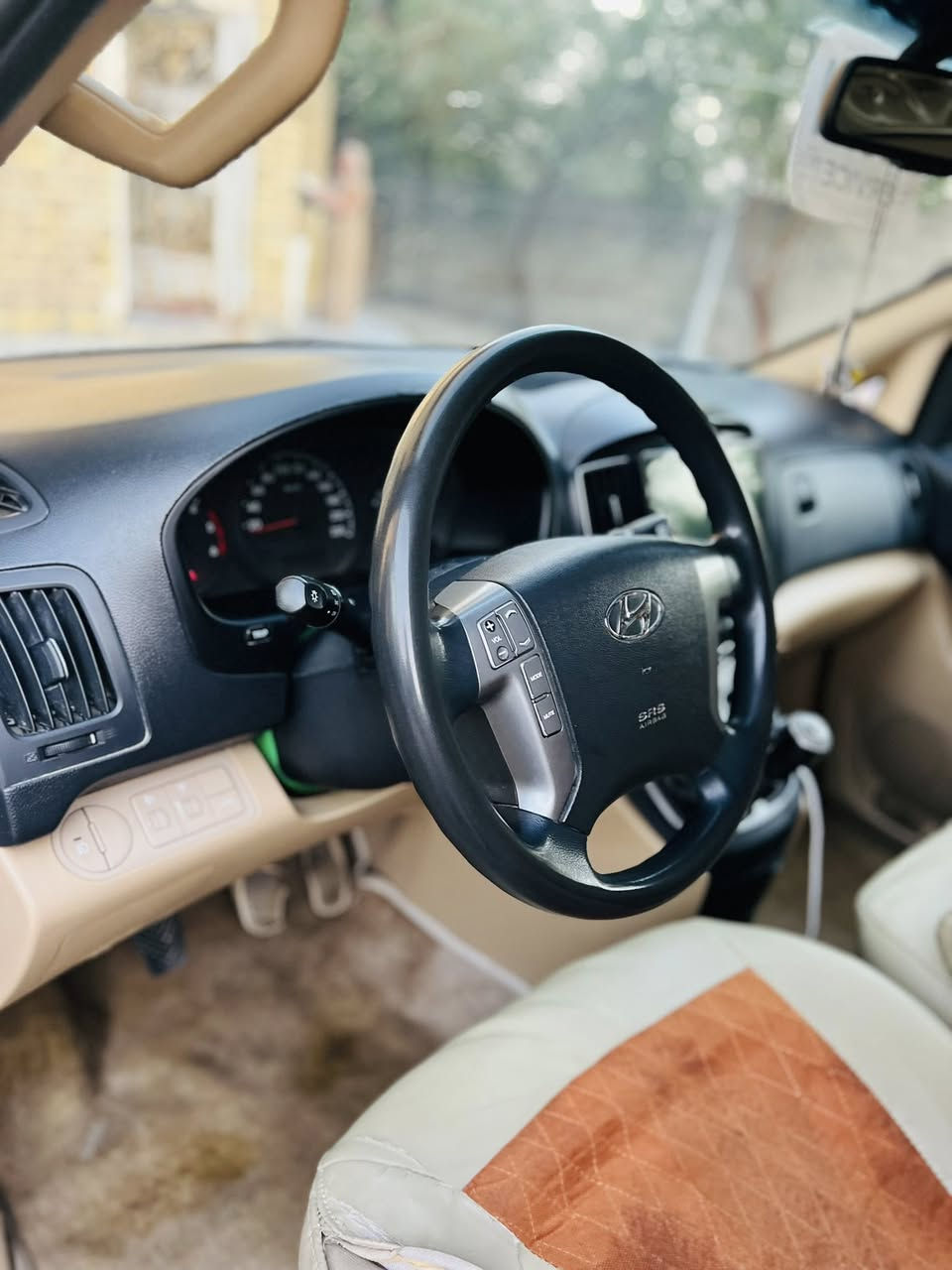 سلام عليكم ستاركس موديل ٢٠٢٠ فول مواصفات دسك أربعة ويلات ايرباك تحكم لايت فول مواصفات ***********
