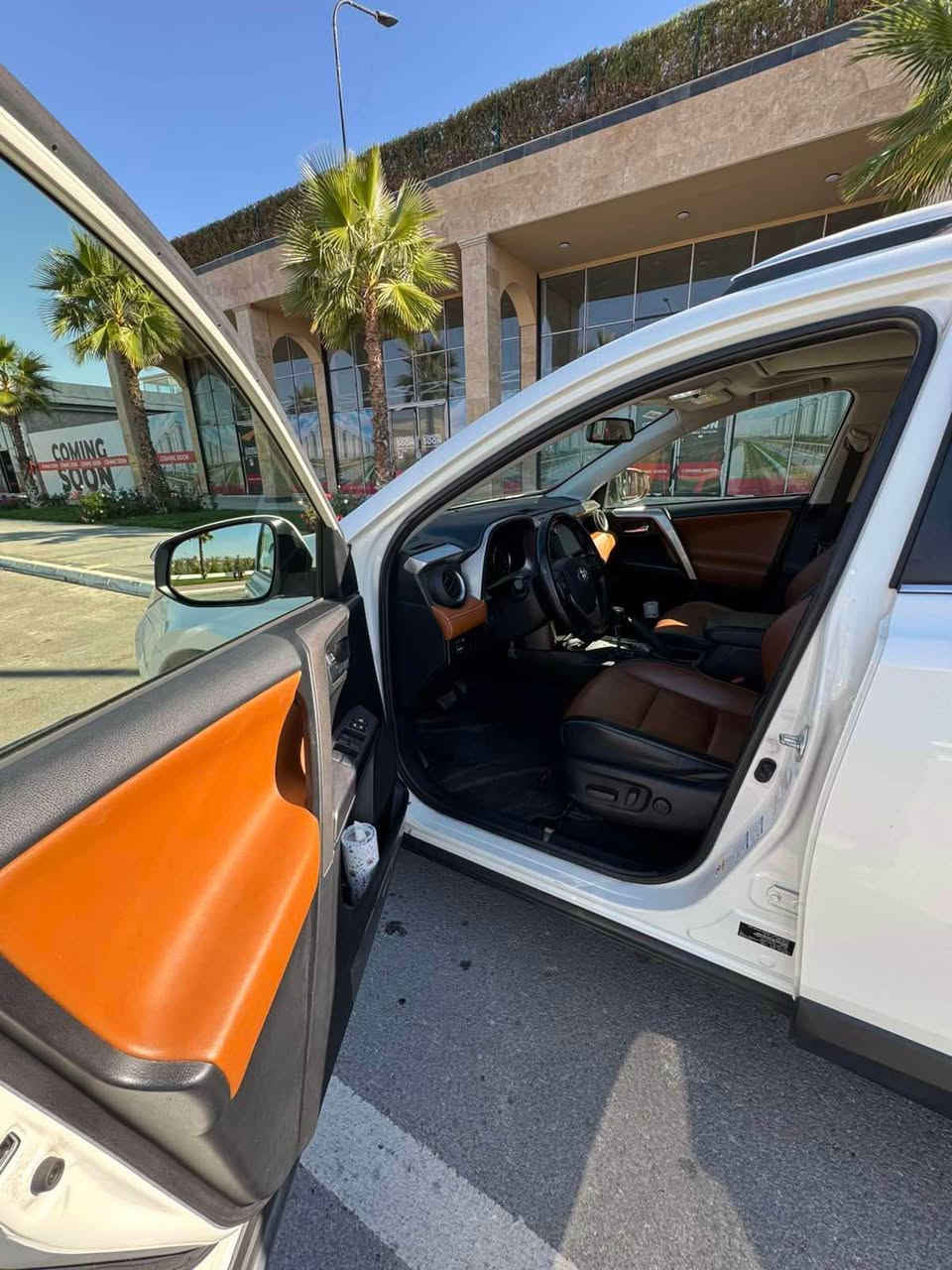 تویوتا راڤ4 2018
مواسافات خلیجی فول
تەنها 53000 حقیقی ڕۆشتووە
سنەوی تا 2029
کوشن جلد ناو قەیسی
سقف سڵاید
دەبل ئەکسل
ئاوێنەی لای سەکن لەگەڵ بەگ دائەبەزێت
سنوق جەک، سنوق شەق
لایت زینون بلادی وبلاجکتۆر
دەعامی پێش و دواوە حاسەیە
دواوە کامێرایە
چوار تایەی نواێ
گاعی فەرش بلادی
بێ بۆیاخ، هەندێ لێدرانی بچوکی تیایە لە وێنەکان دیاری کراوە
3 مۆدی لێخوڕین: ئیکۆ، نورماڵ، سپۆرت
سپێری دانەبەزیوە
پەردەی سنوق بلادی دوو پارچە
نرخ 230 گەڵا
مۆبایل: *********** السليمانية, العراق
