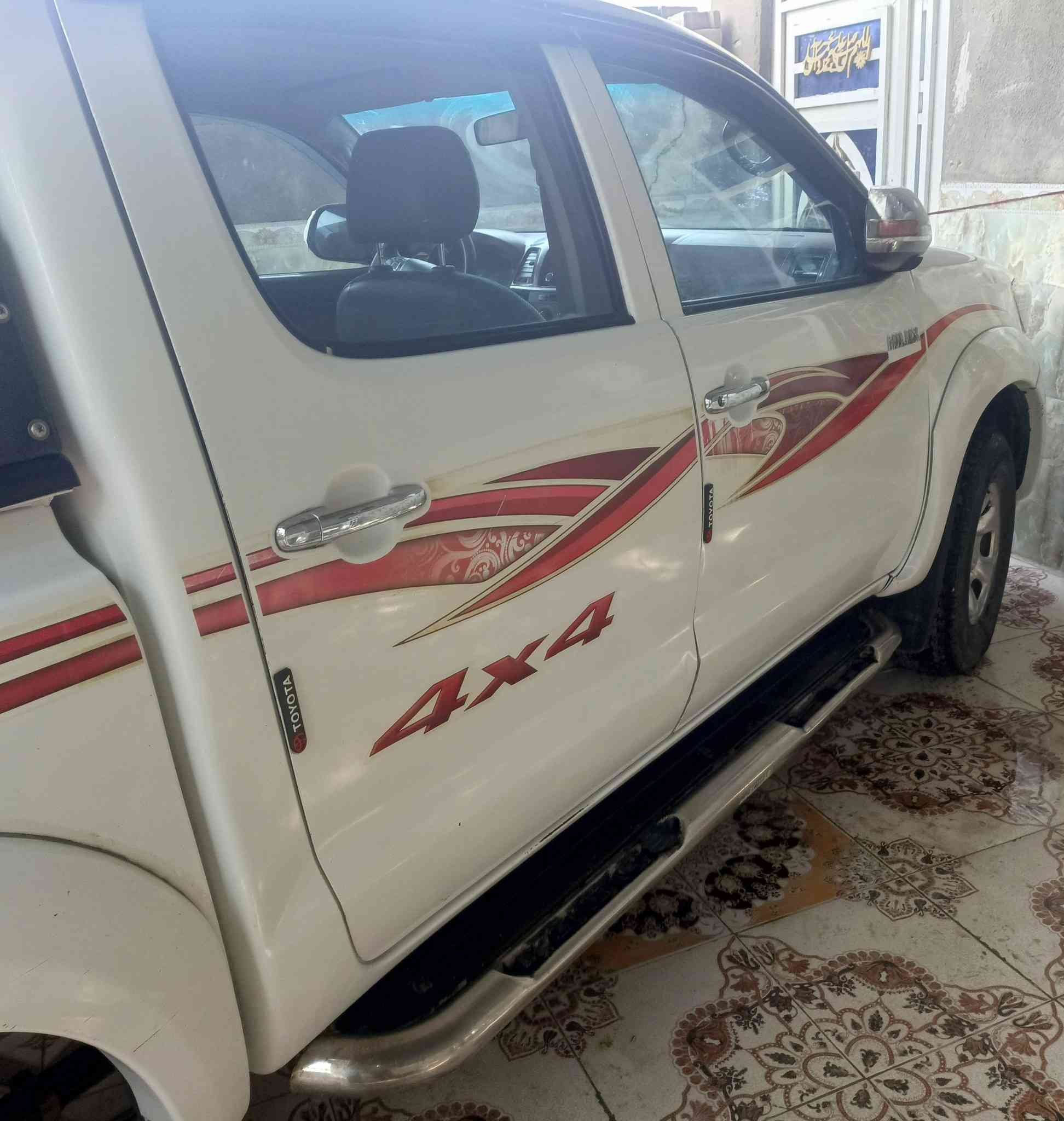 فور ويل كاز 13 مكفوله من كافه الصواليات رقم بصره  دولي بسمي جاهزه من كلشي ***********
***********
مكان سفوان سعر 150 وبيه مجال الشراي
