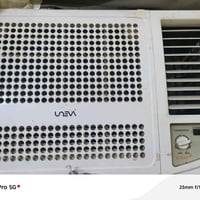 مكيف يونيفا • نضيف وشغال • ٢ طن