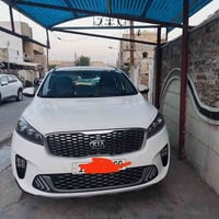 للبيع كيا سورنتو خليجي   موديل 2020 اللون ابيض  رقم بغداد الجديد سنويه...