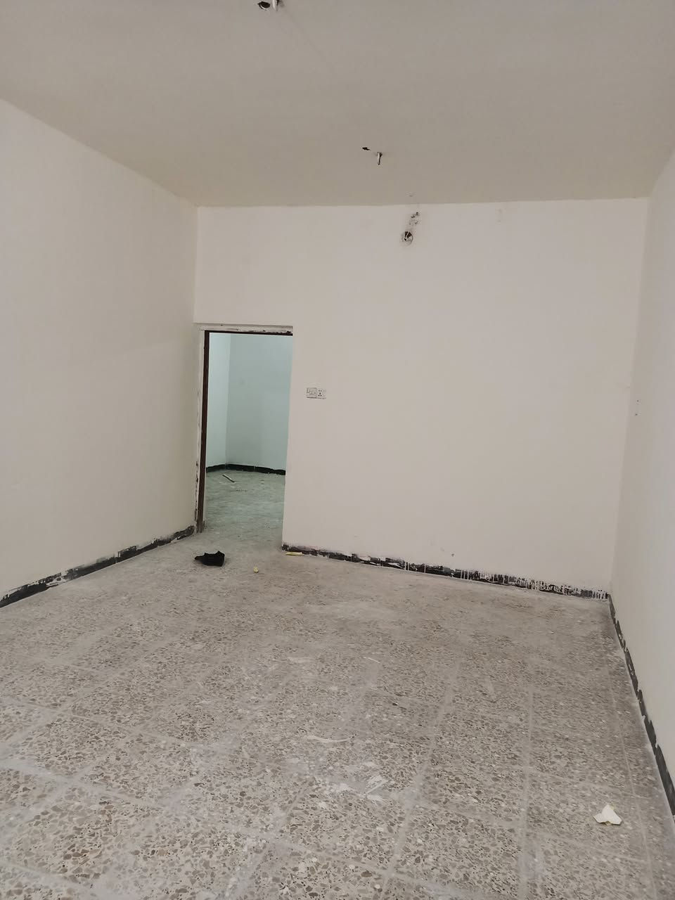 السلام عليكم بيت ليجار مساحتة 150متر ليجار بي غرفتين نوم بشارع البرتقالة ***********
